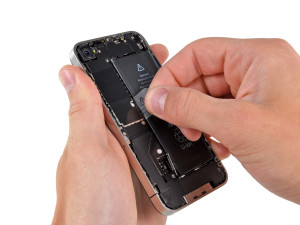 6cambiar_bateria_iphone_4