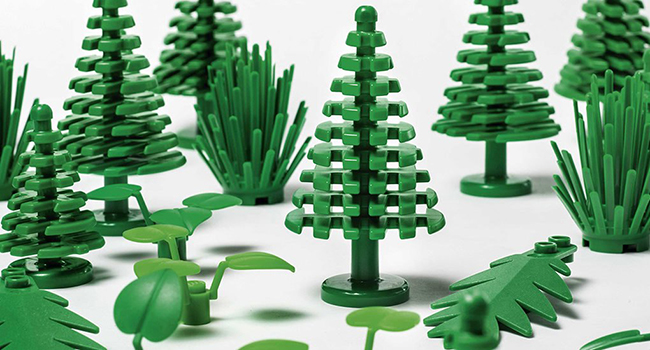 Árboles LEGO con piezas sostenibles para el medio ambiente.
